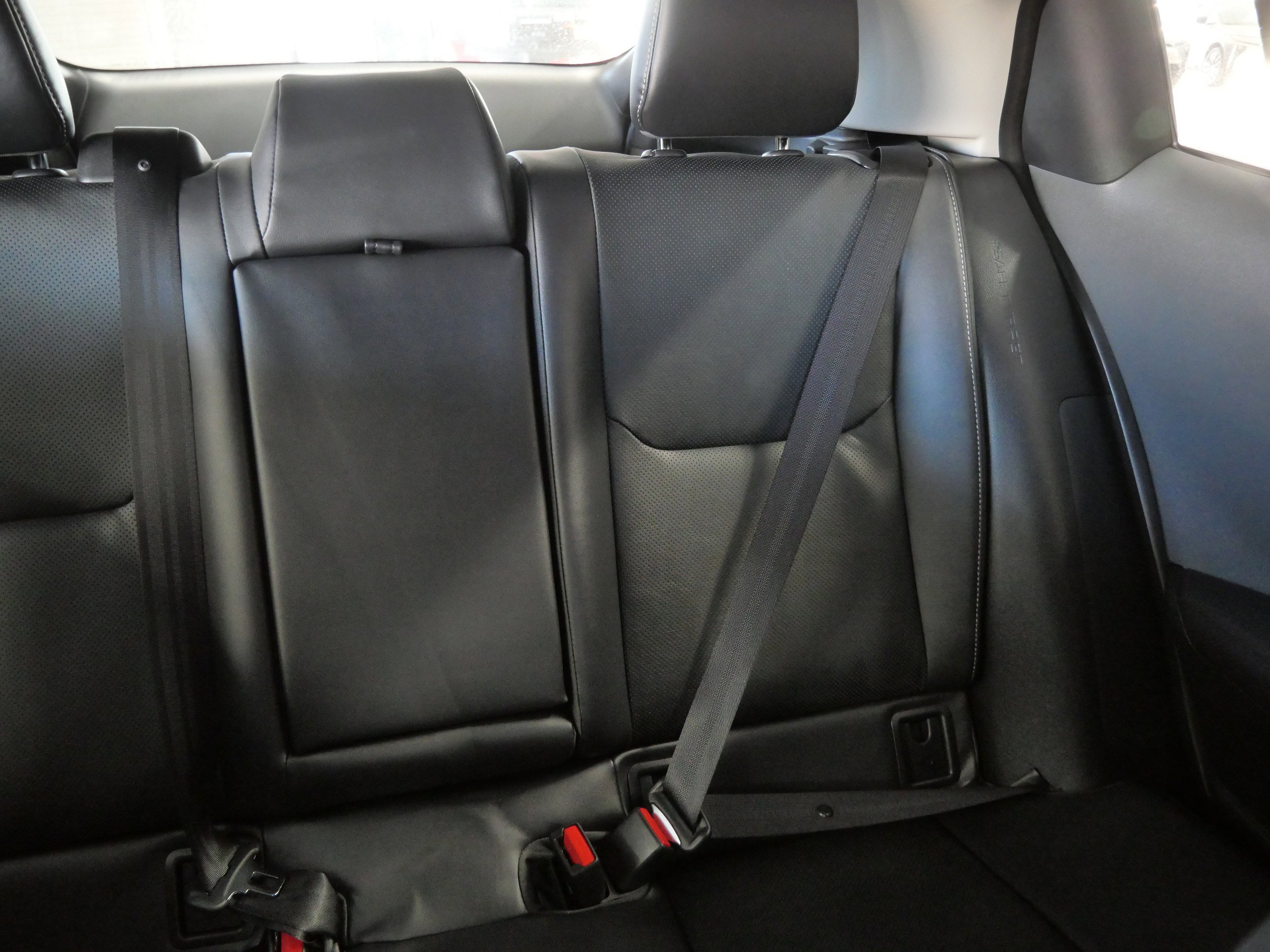 Used 2024 Toyota Prius XLE image 14