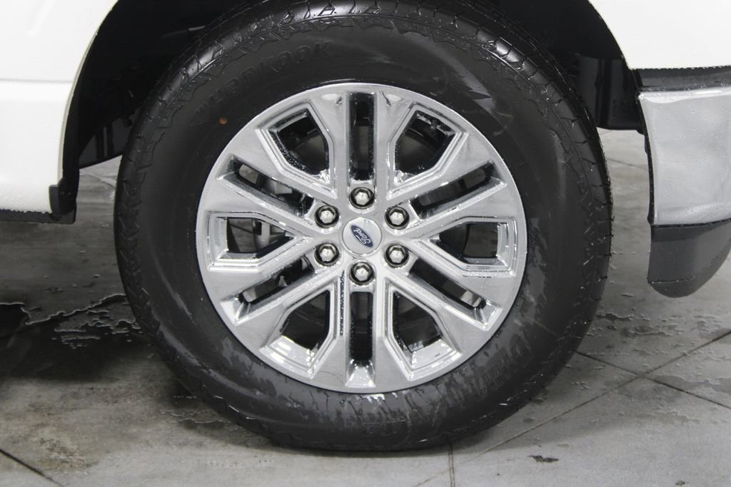 New 2025 Ford F150 Lariat w/ Equipment Group 502A High image 17