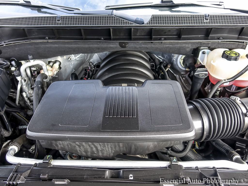 Used 2024 Chevrolet Suburban RST w/ Luxury Package image 40