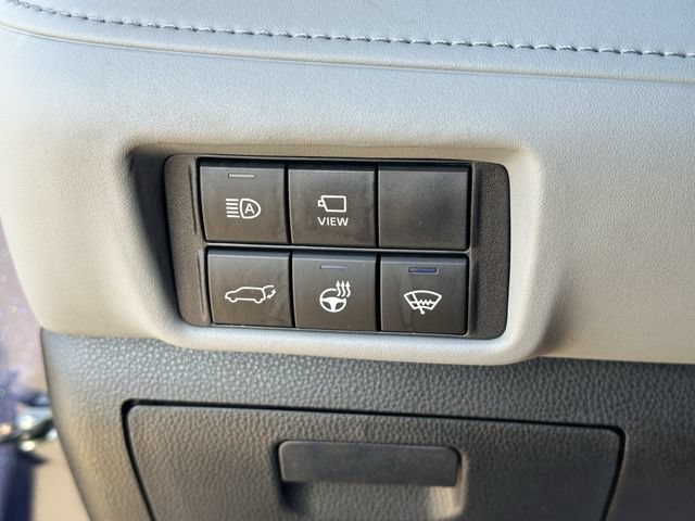 Used 2022 Toyota Highlander Limited AWD/4WD image 26