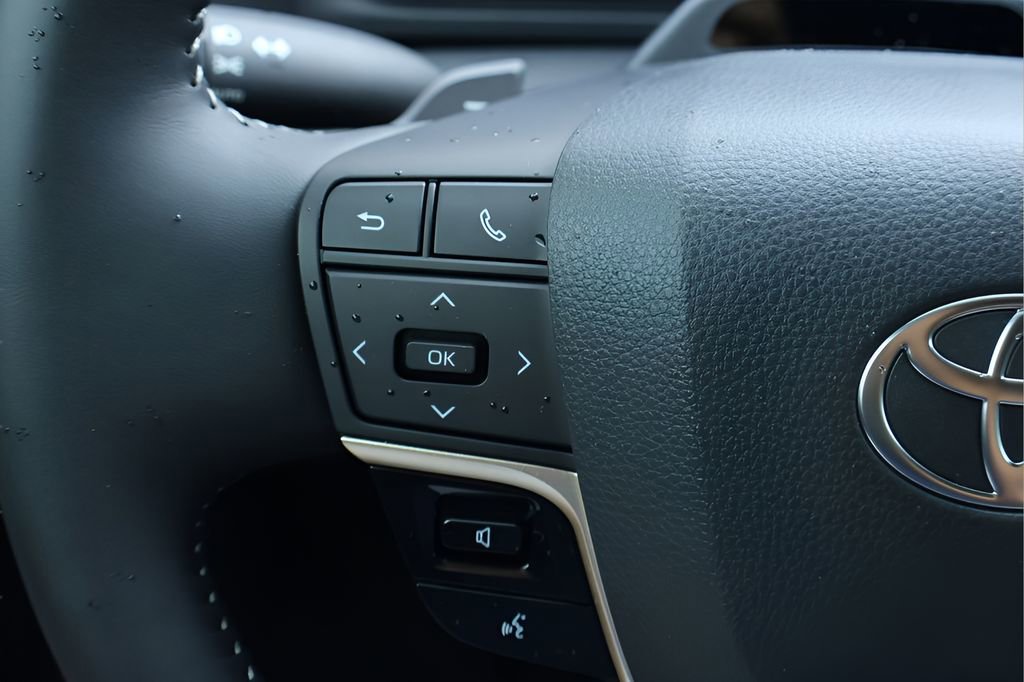 New 2026 Toyota Crown Platinum image 18