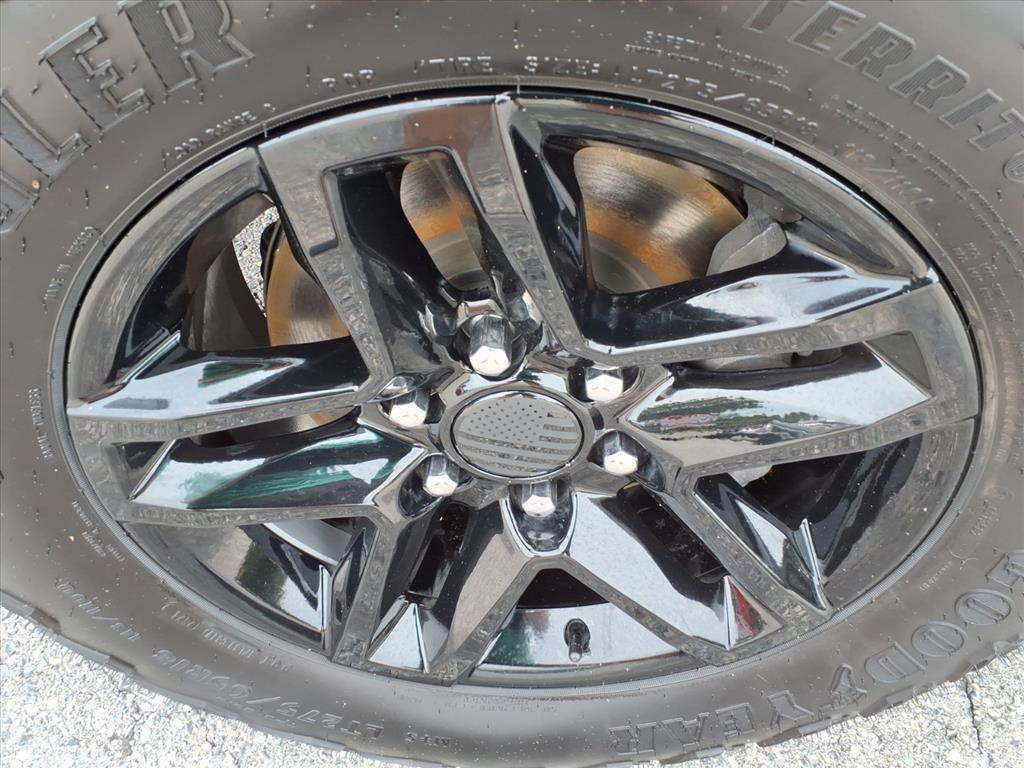 Used 2020 GMC Sierra 1500 AT4 w/ AT4 Premium Package AWD/4WD image 11