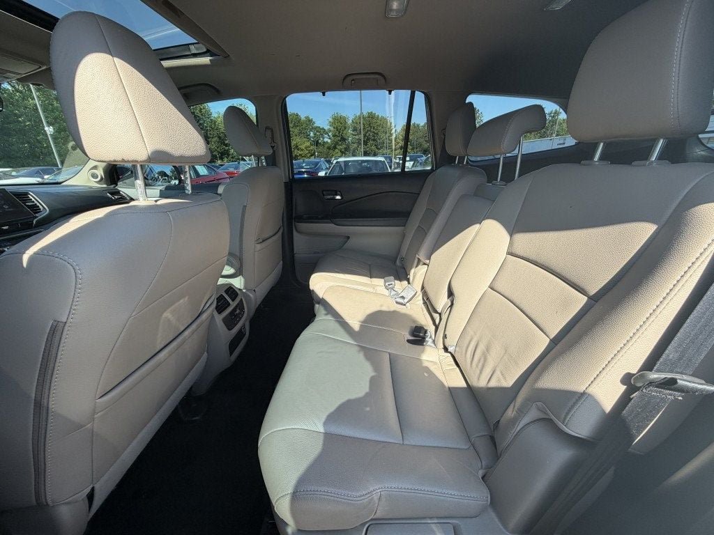 Used 2021 Honda Pilot EX-L image 23