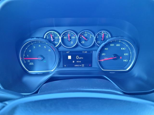 Used 2021 Chevrolet Suburban LT w/ Rear Media and Nav Package image 21