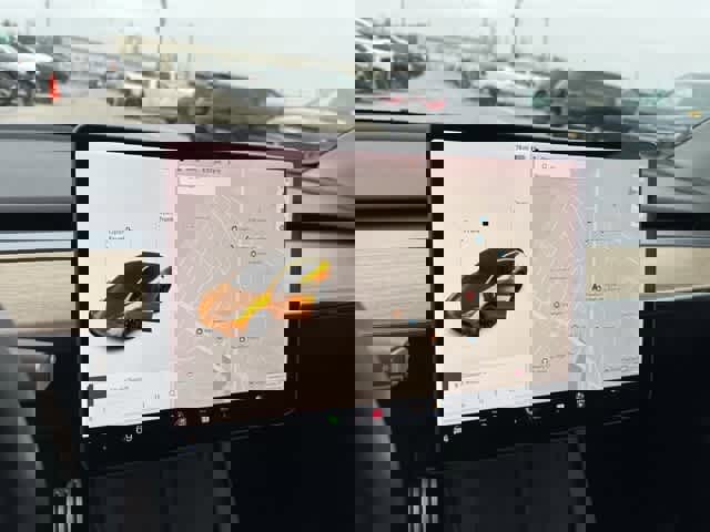 Used 2021 Tesla Model Y Performance image 7