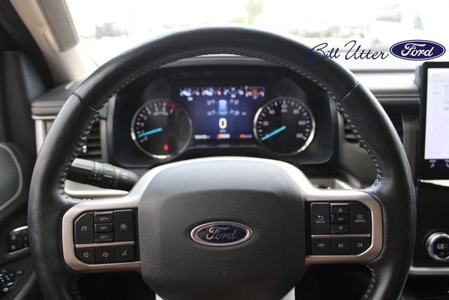 Used 2023 Ford Expedition XLT RWD image 24