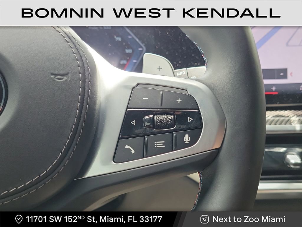 Used 2025 BMW X5 M60i image 14