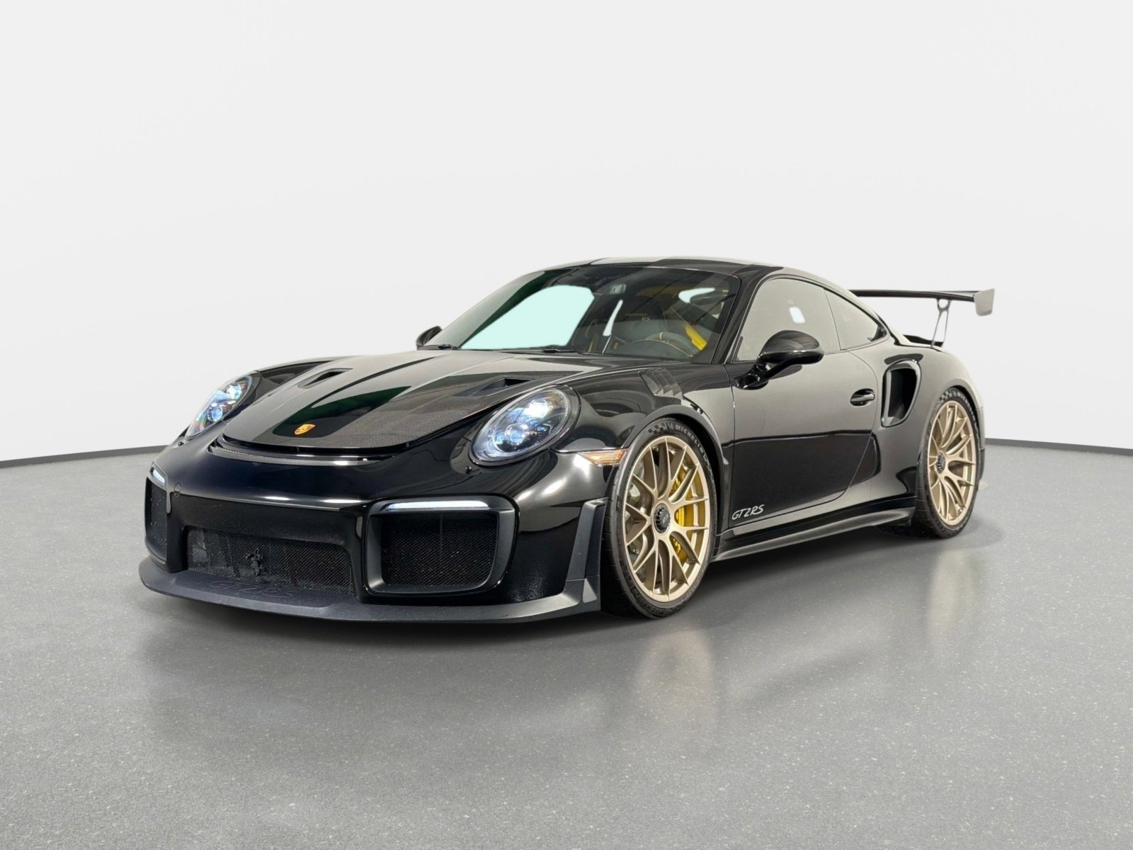 Used 2018 Porsche 911 GT2 RS w/ Weissach Package RWD image 7
