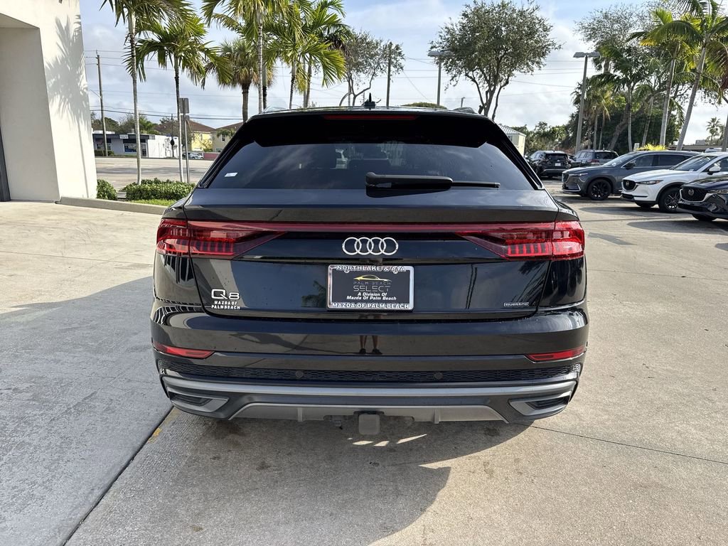 Used 2021 Audi Q8 Premium Plus w/ Premium Plus Package image 3