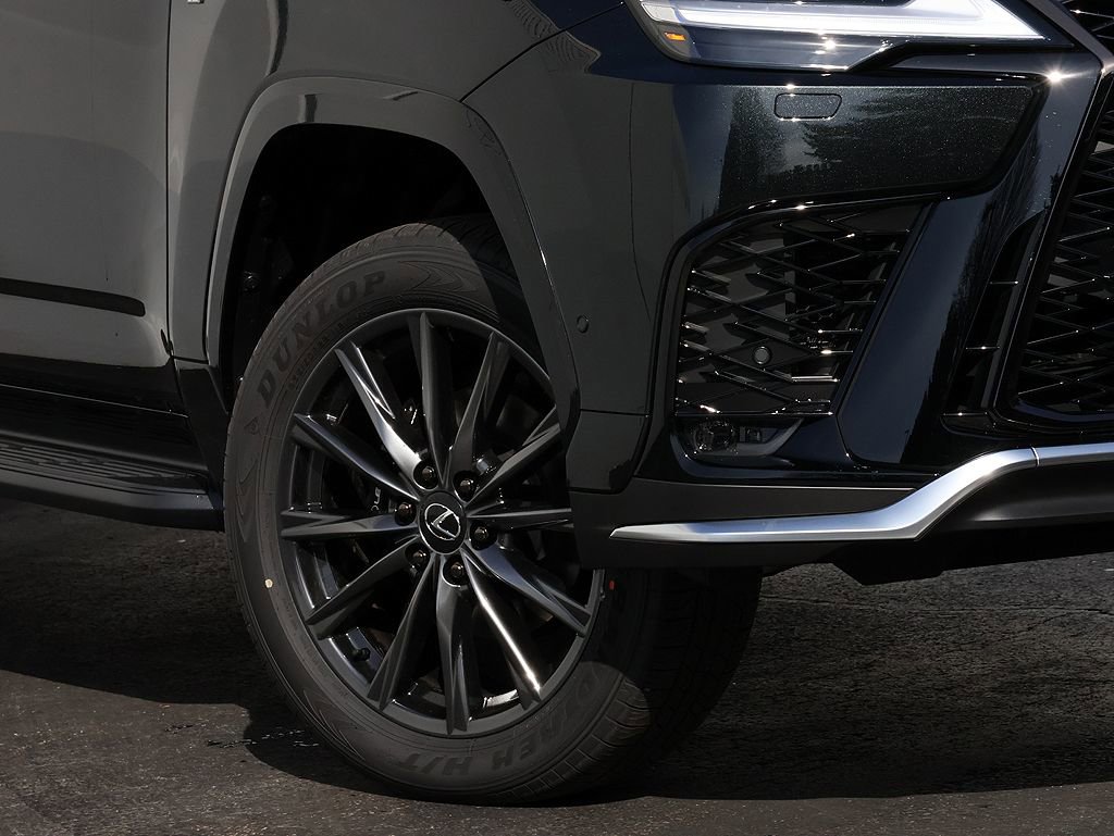 New 2026 Lexus LX 700h F Sport image 3