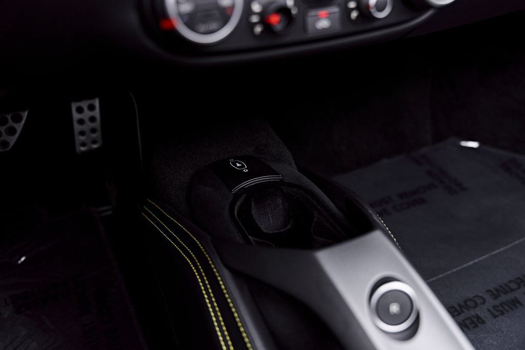 Used 2019 Ferrari 488 Spider RWD image 78