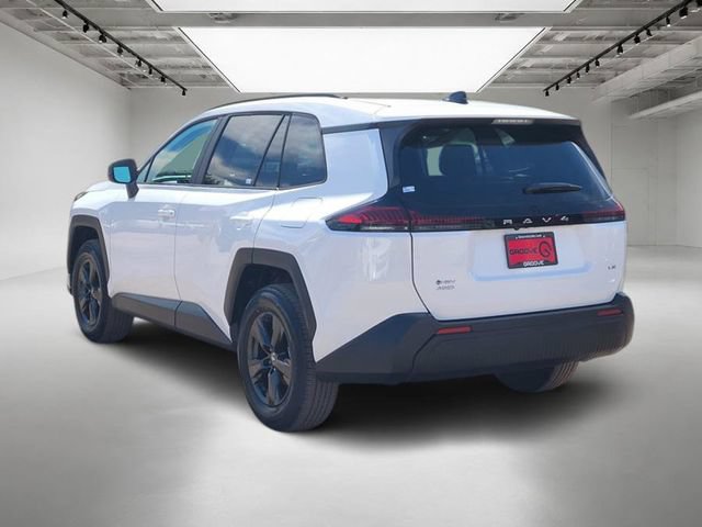 Used 2026 Toyota RAV4 LE AWD/4WD image 3