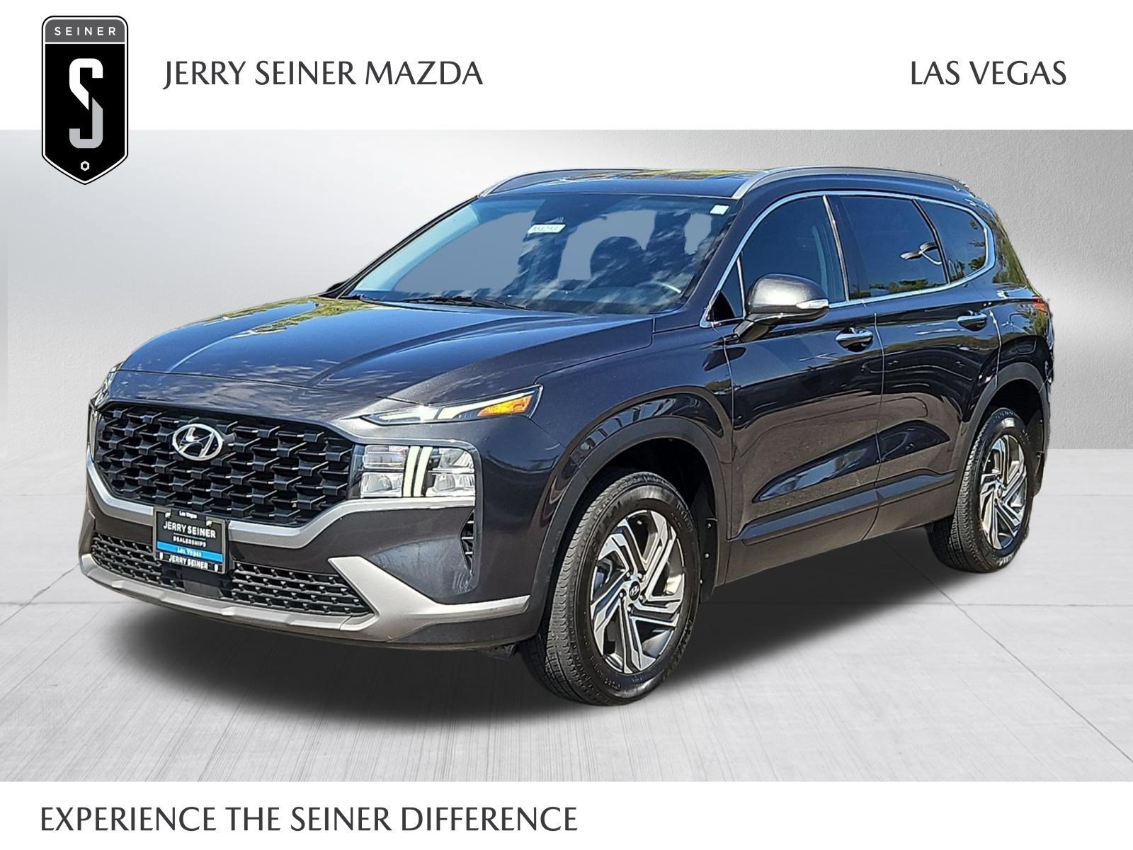 Used 2023 Hyundai Santa Fe SEL w/ Winter Weather Package AWD/4WD image 1