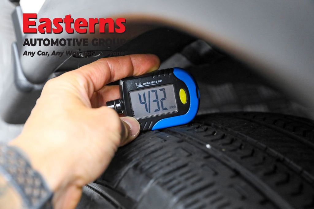 Used 2022 Nissan Rogue S image 28