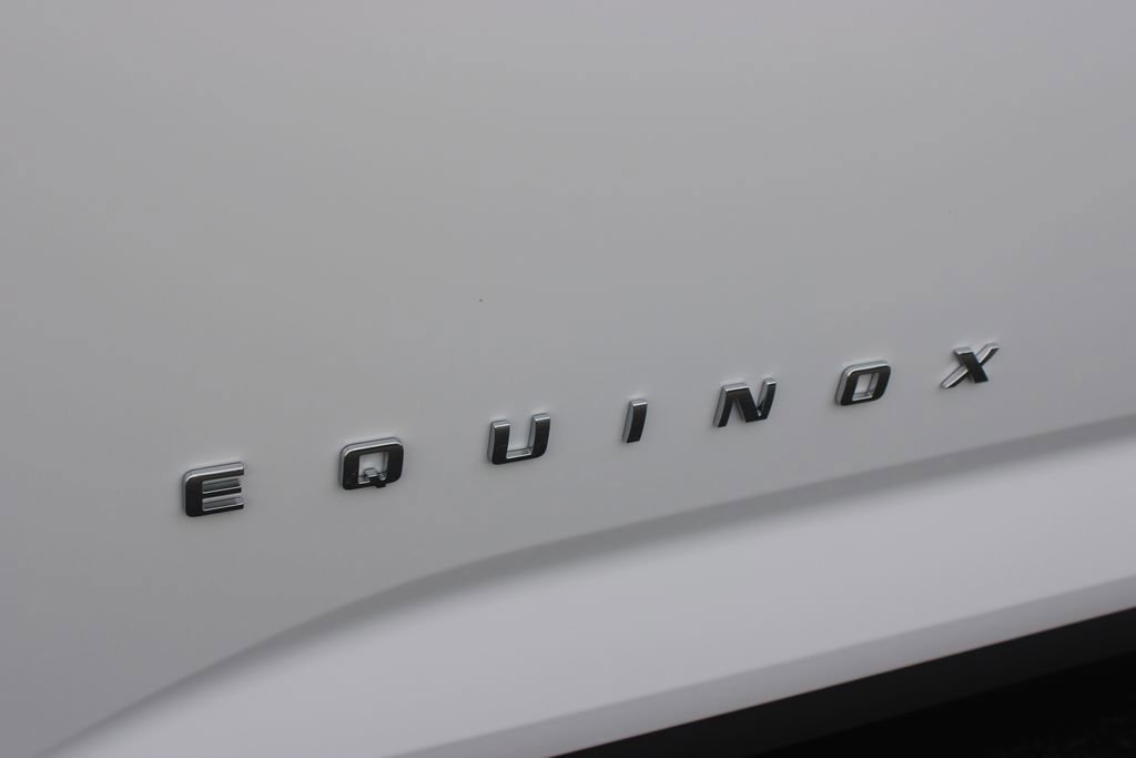 New 2026 Chevrolet Equinox LT w/ Convenience Package II FWD image 19