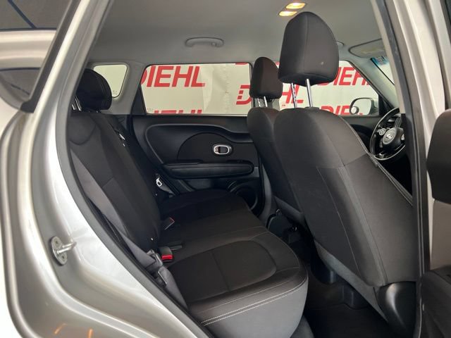 Used 2018 Kia Soul w/ Convenience Package FWD image 10