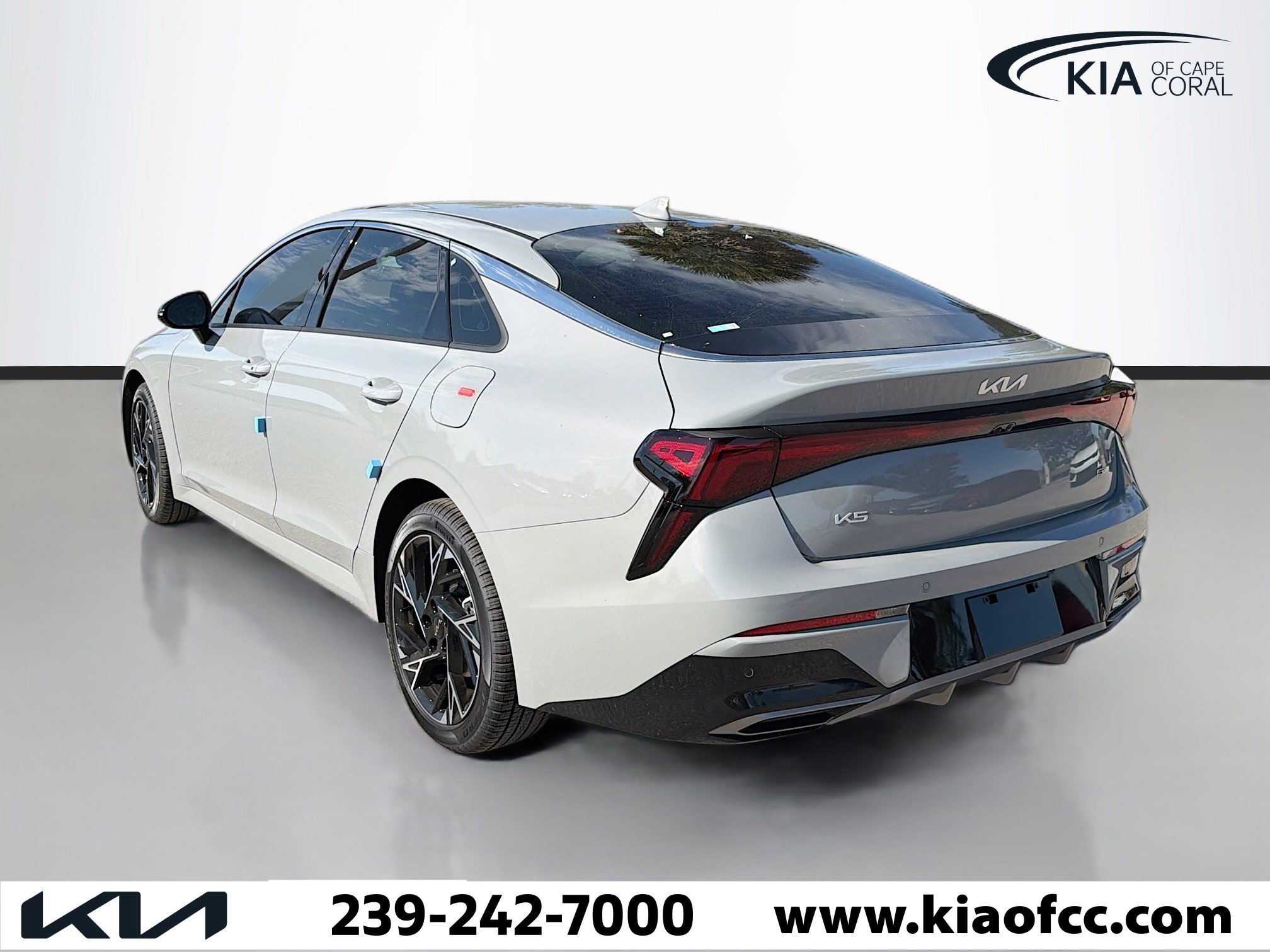 New 2026 Kia K5 GT-Line w/ GT-Line Red Interior Package FWD image 4