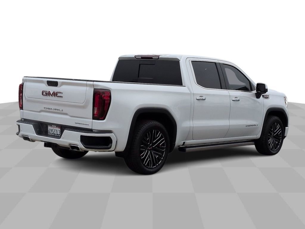 Used 2022 GMC Sierra 1500 Denali w/ Denali Premium Package image 9