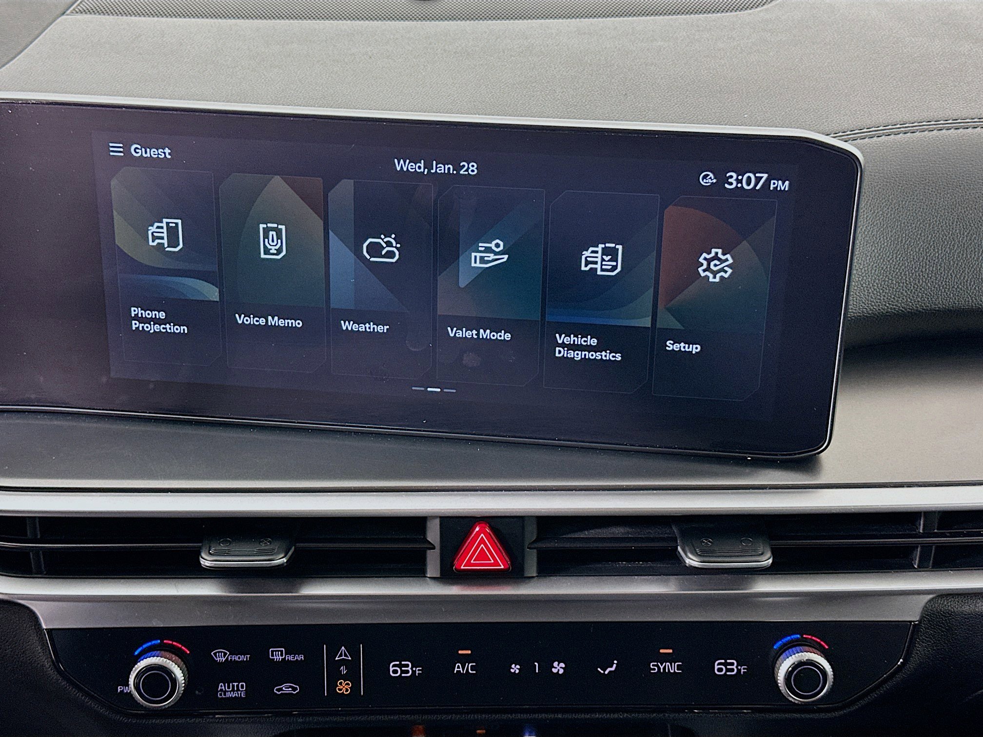 Used 2024 Kia Sorento S image 24