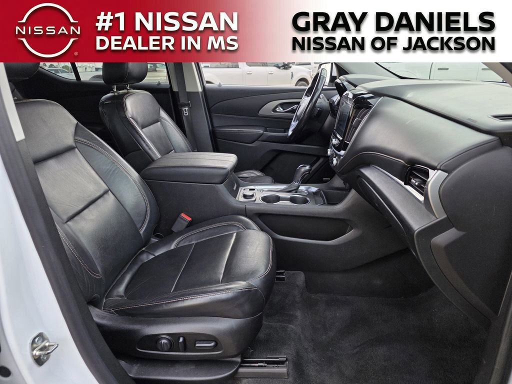 Used 2019 Chevrolet Traverse RS image 26