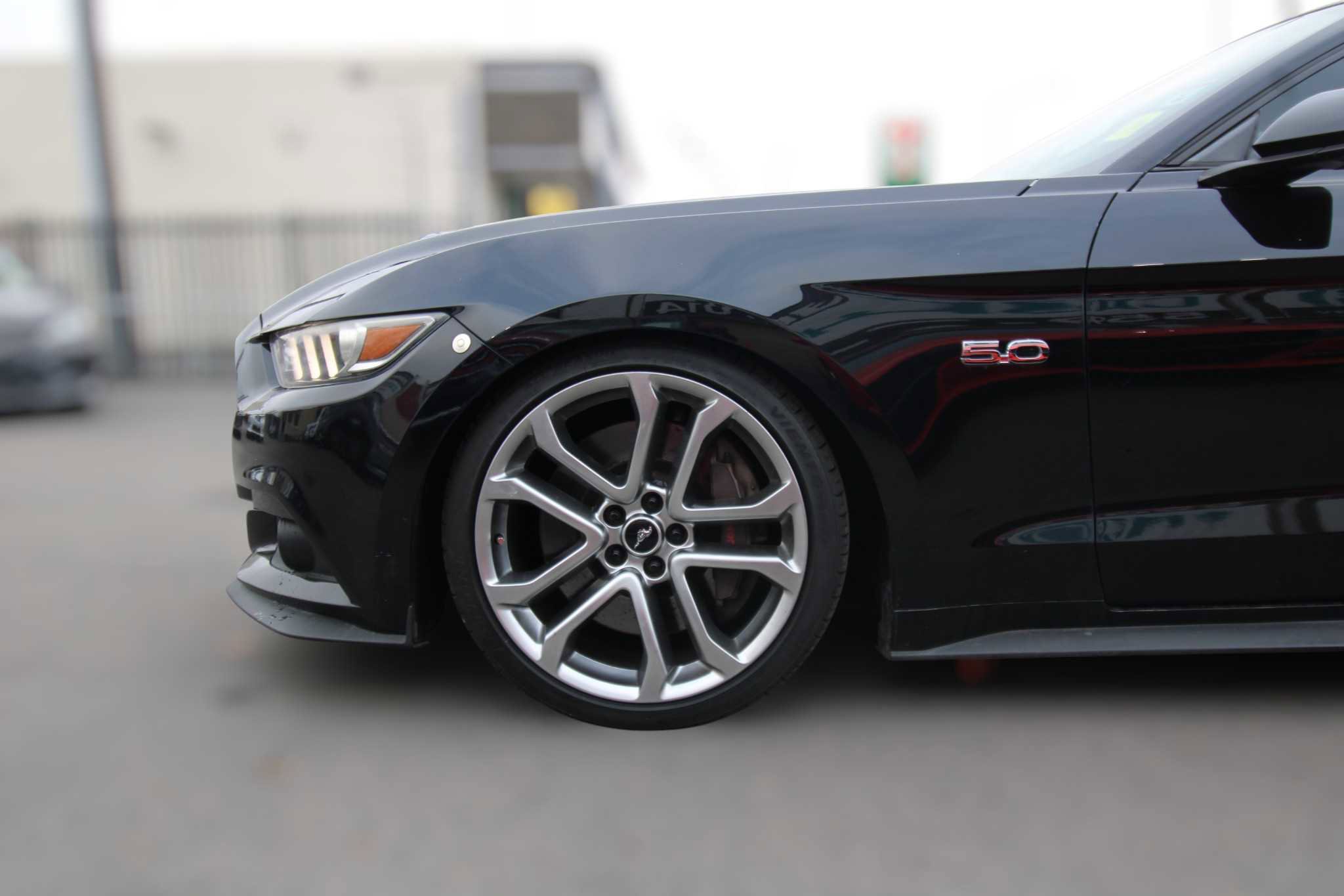 Used 2015 Ford Mustang GT Premium w/ GT Performance Package image 29