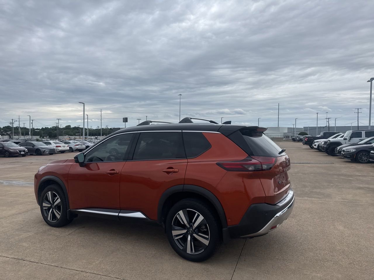 Certified 2023 Nissan Rogue Platinum w/ Platinum Premium Package FWD image 13