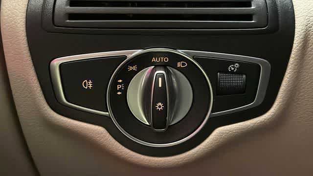 Certified 2022 Mercedes-Benz GLC 300 4MATIC image 16
