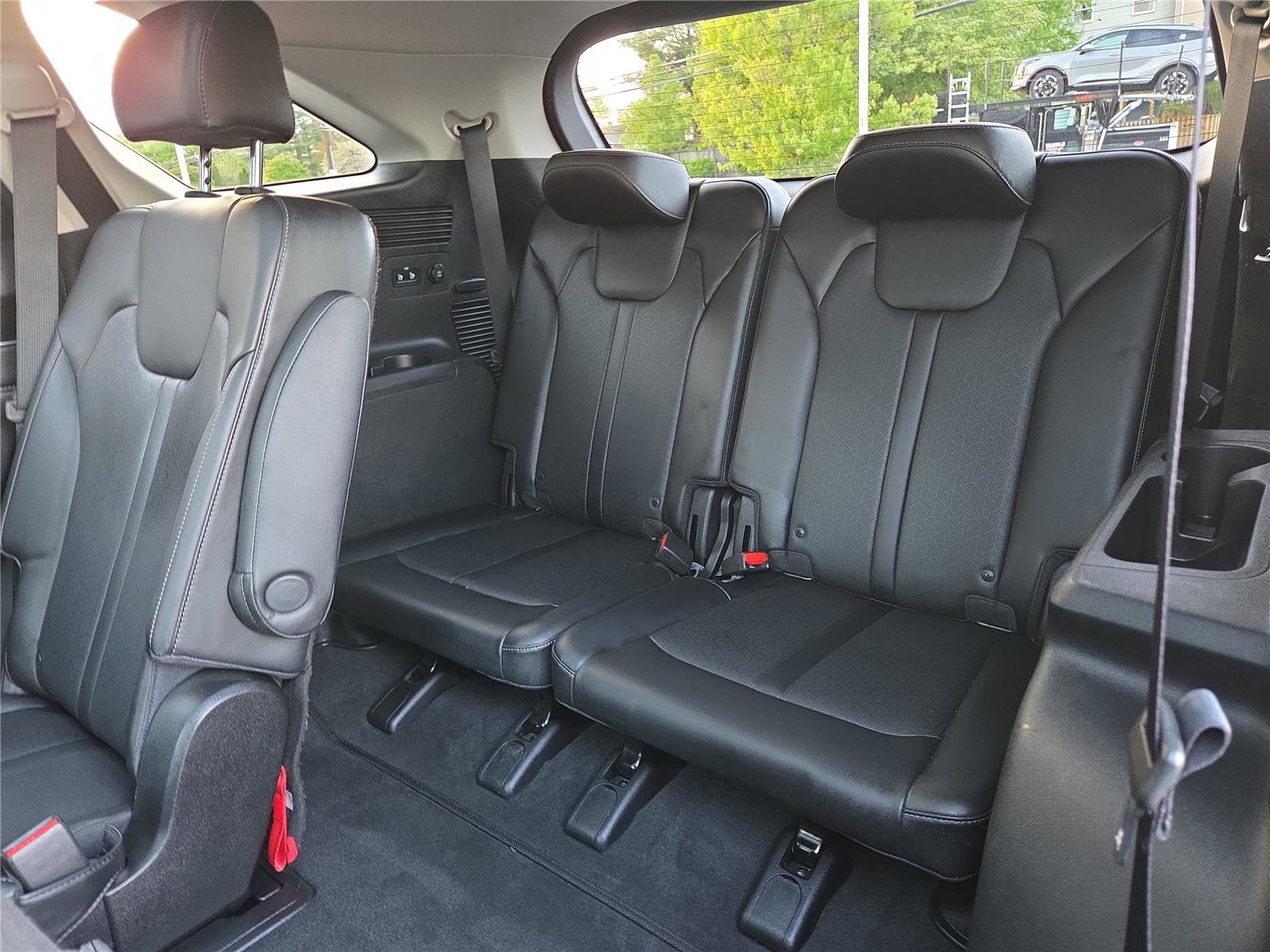 Certified 2023 Kia Sorento SX image 25