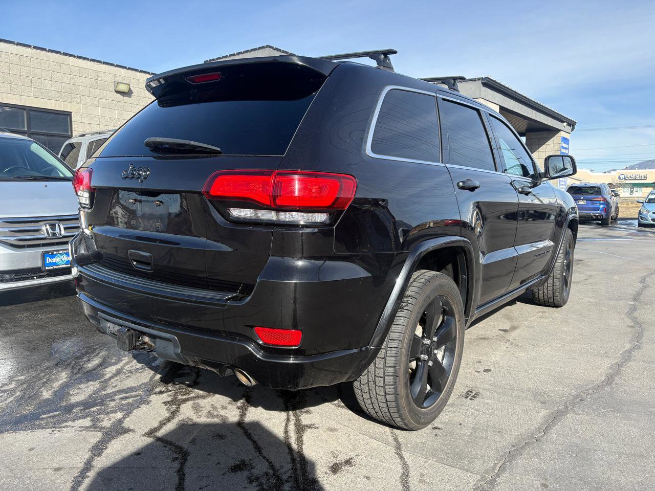Used 2015 Jeep Grand Cherokee Altitude image 5