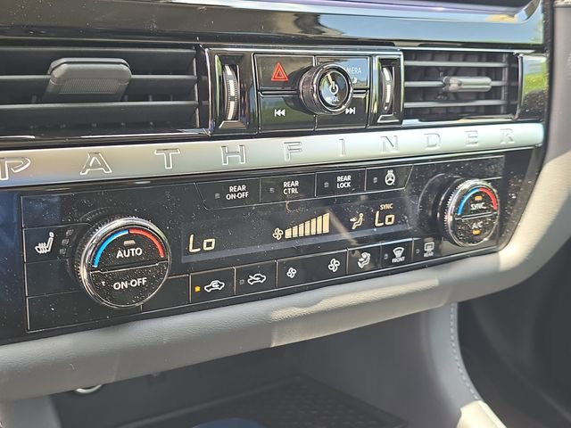 New 2026 Nissan Pathfinder SL FWD image 26