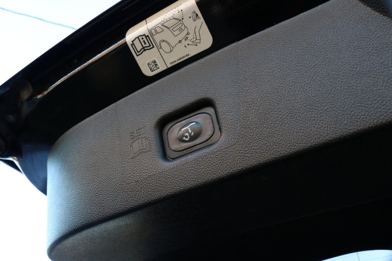 Used 2019 Lincoln Nautilus Reserve image 36