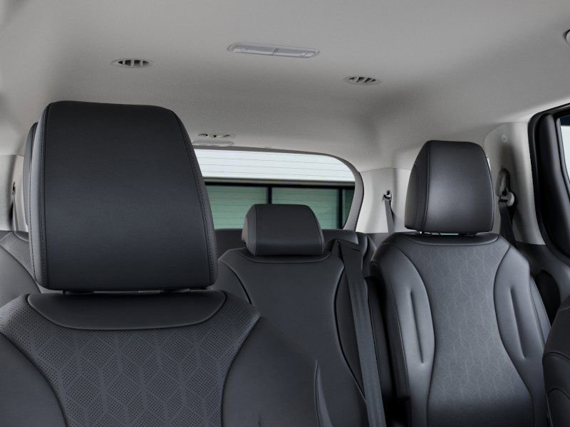 New 2026 Kia Carnival EX image 28