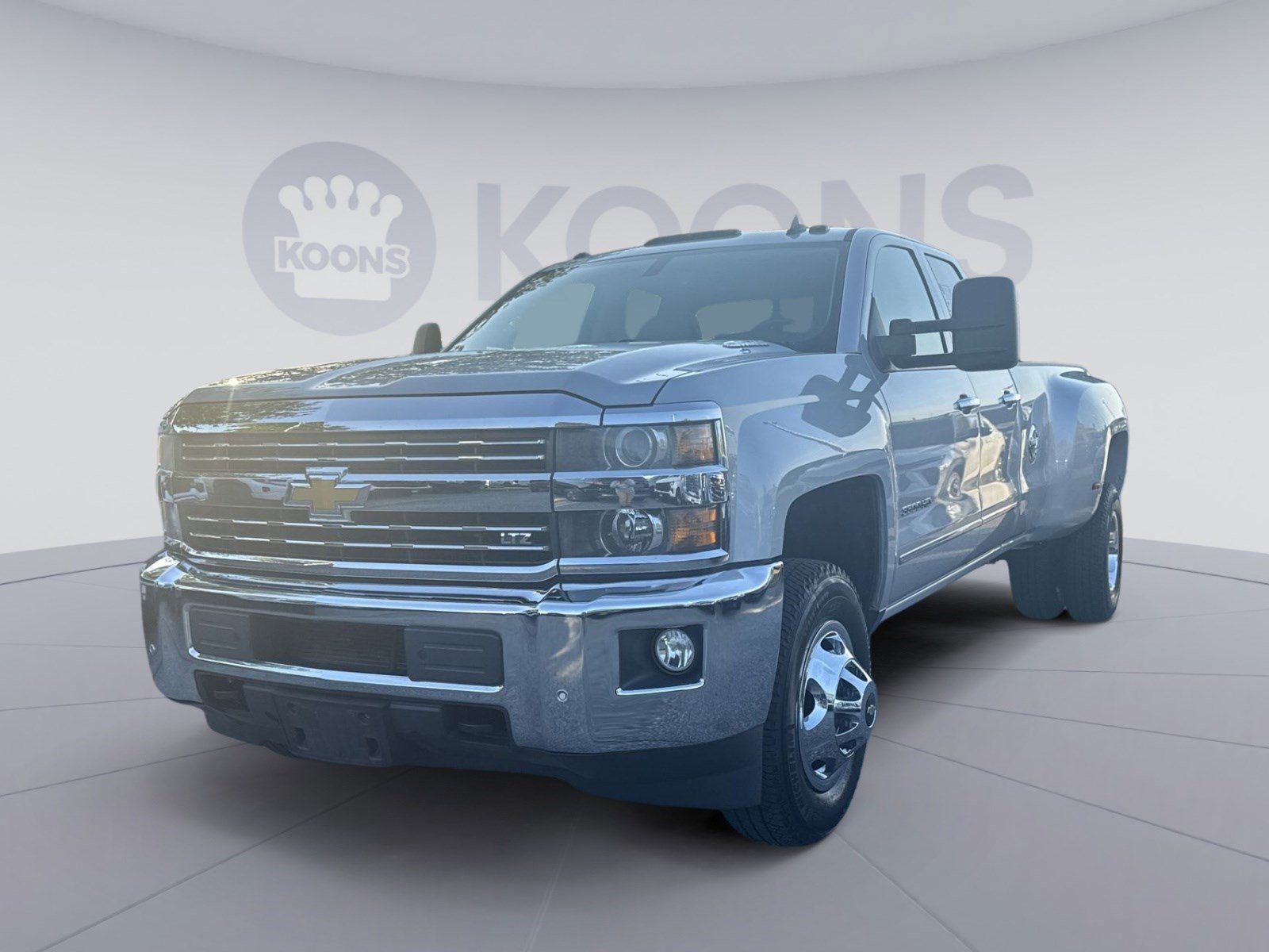 Used 2015 Chevrolet Silverado 3500 LTZ w/ LTZ Plus Package AWD/4WD image 1