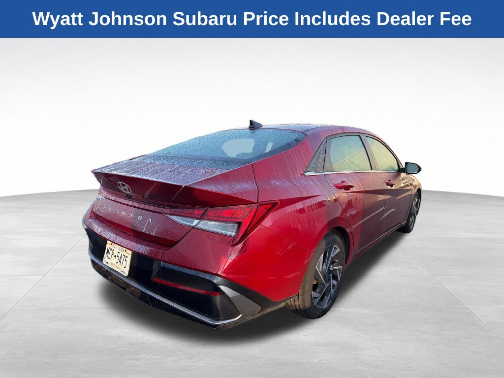 Used 2025 Hyundai Elantra SEL FWD image 9