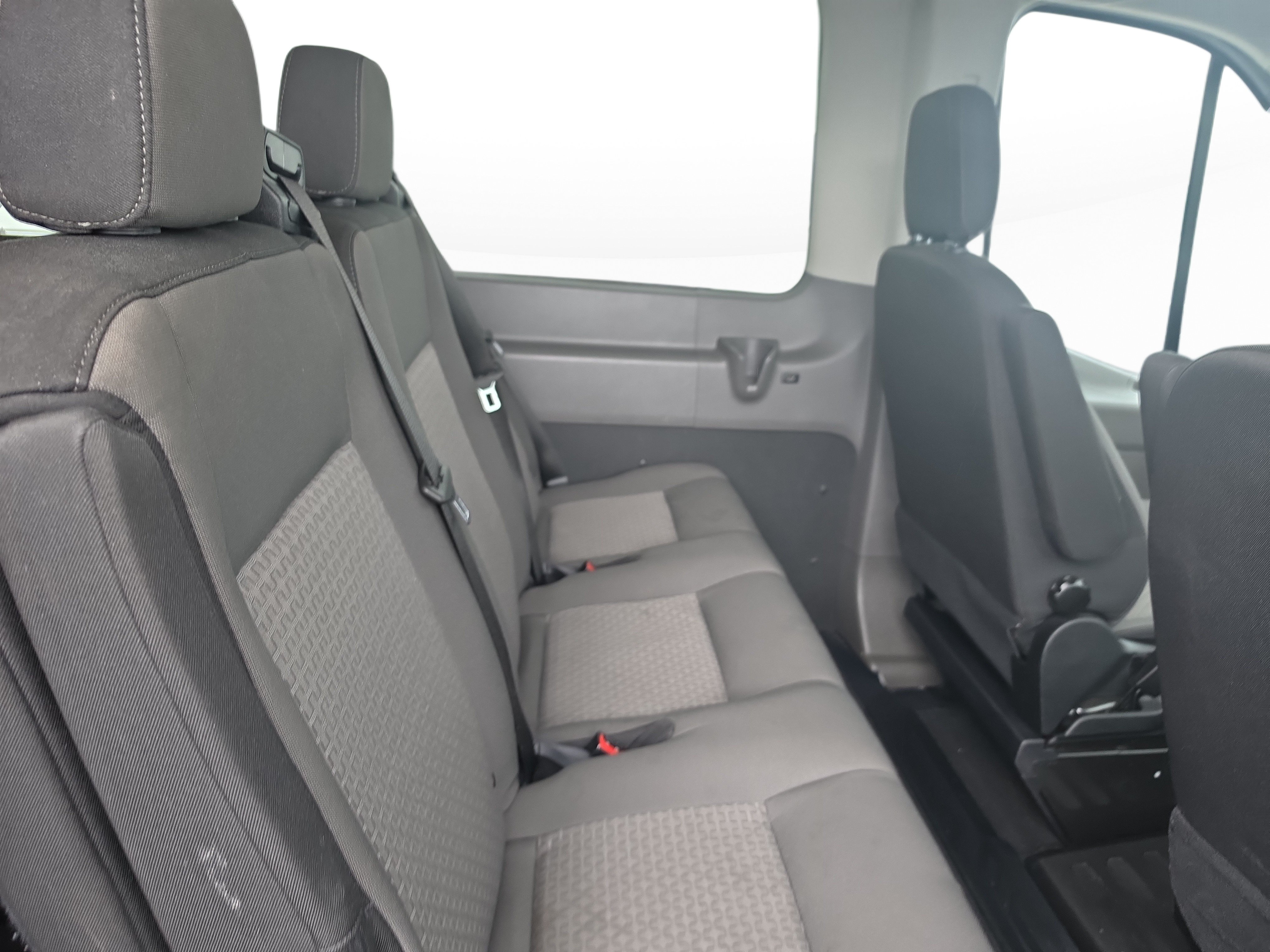 Used 2024 Ford Transit 350 XLT RWD image 14