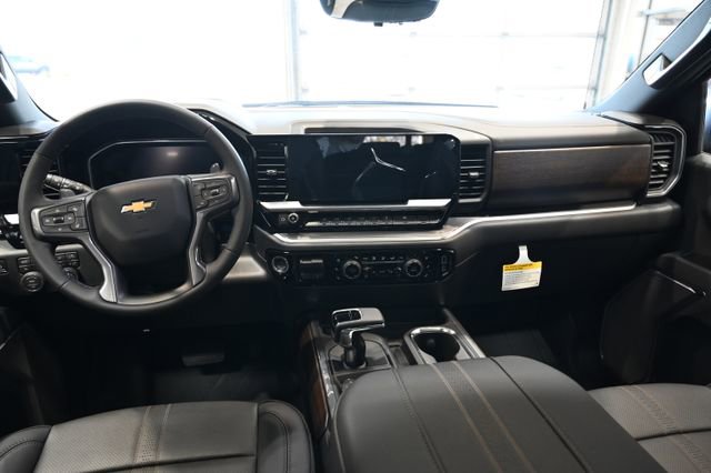 New 2026 Chevrolet Silverado 1500 High Country AWD/4WD image 18