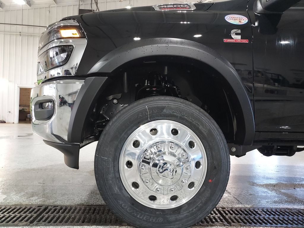 New 2026 RAM 4500 Tradesman w/ Chrome Appearance Group AWD/4WD image 16