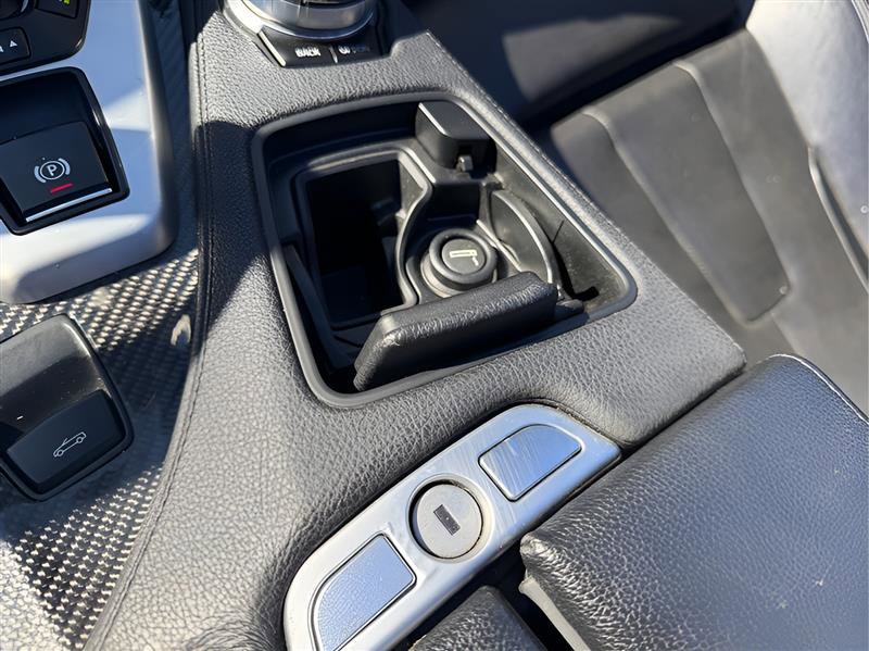 Used 2017 BMW M6 Convertible image 43