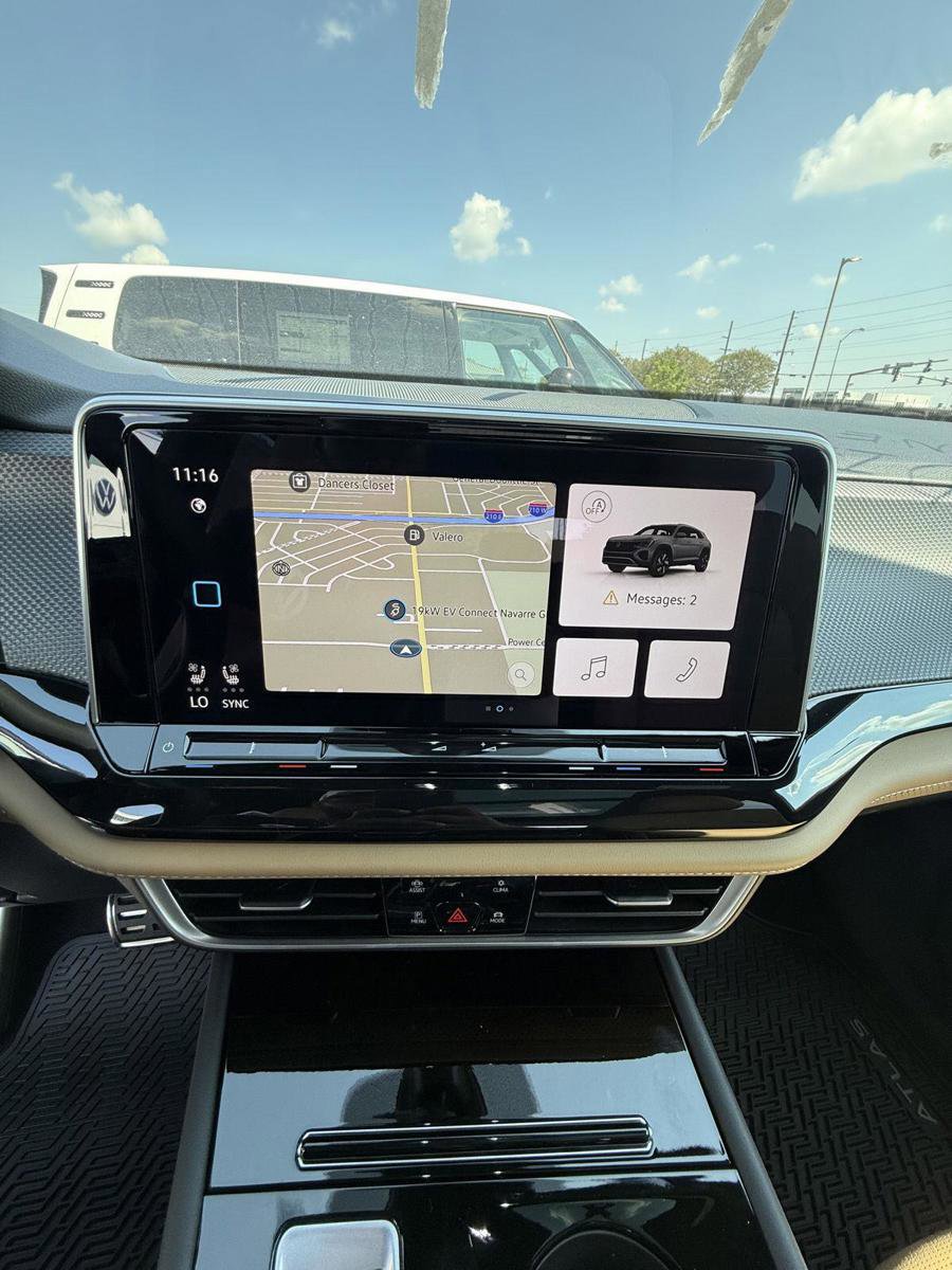 New 2026 Volkswagen Atlas Cross Sport SEL R-Line image 14