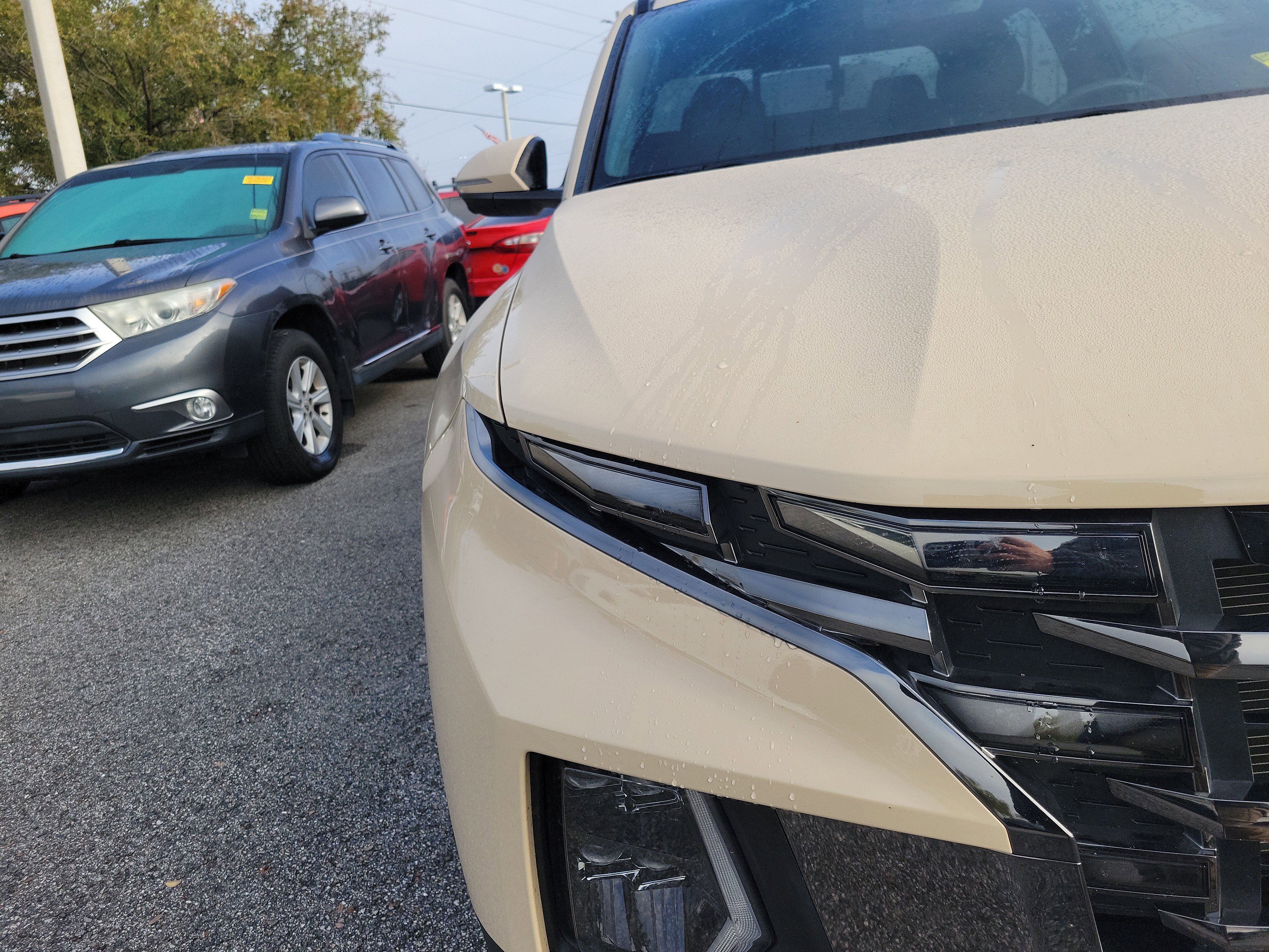 Used 2022 Hyundai Santa Cruz Limited w/ Cargo Package image 6