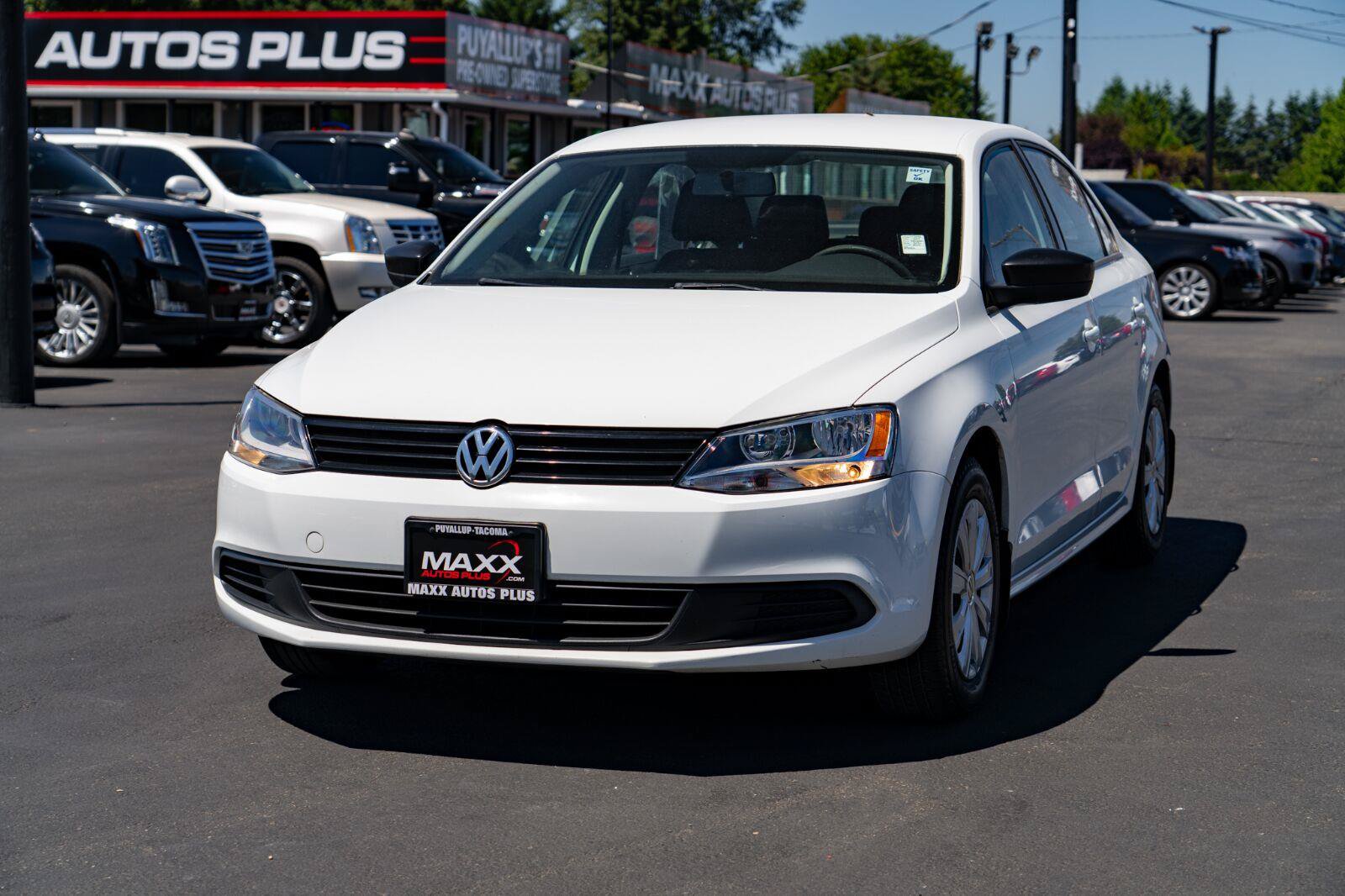 Used 2014 Volkswagen Jetta S FWD image 4