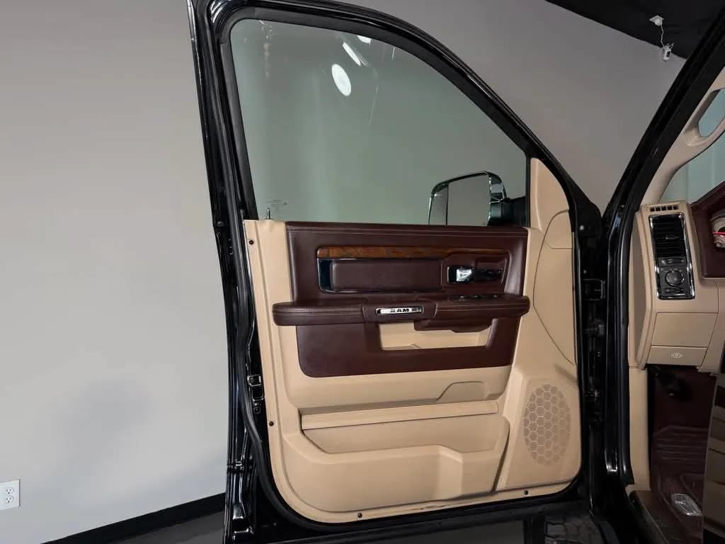Used 2013 RAM 2500 Longhorn w/ Convenience Group AWD/4WD image 26