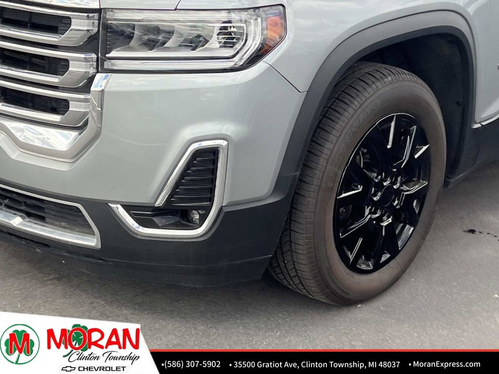Used 2023 GMC Acadia SLT image 9