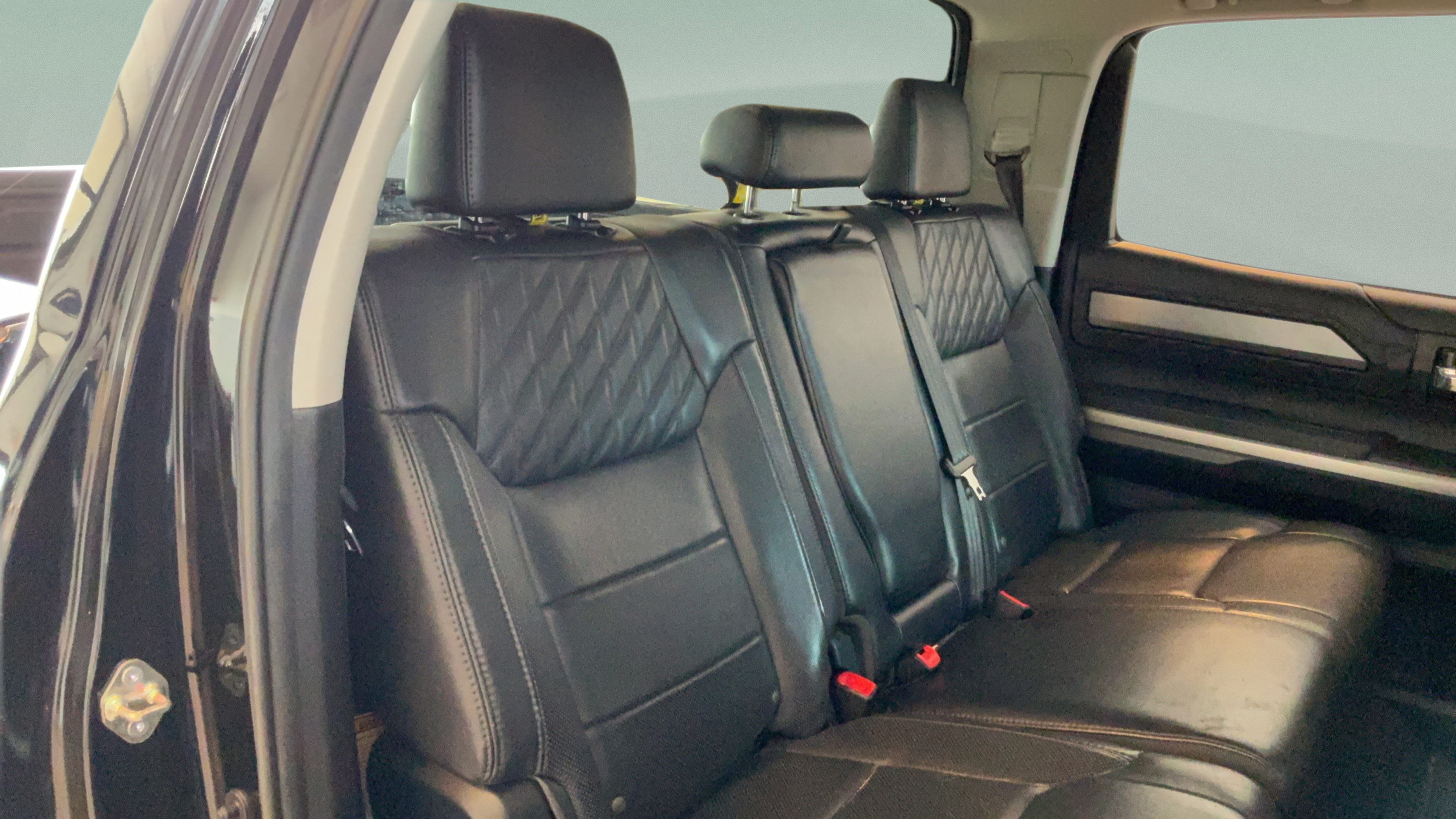 Used 2017 Toyota Tundra Platinum AWD/4WD image 31