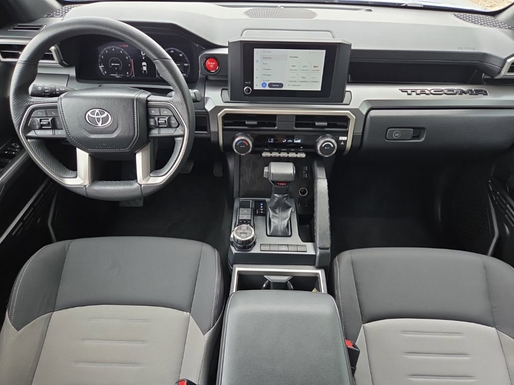 Used 2024 Toyota Tacoma TRD Off-Road AWD/4WD image 30