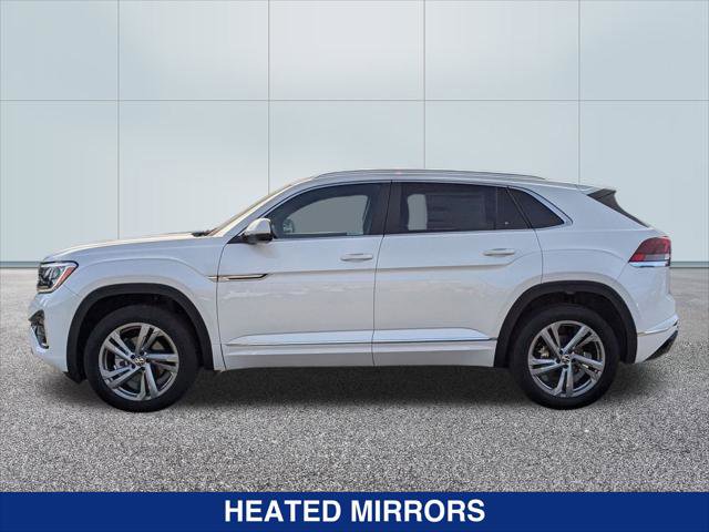 New 2024 Volkswagen Atlas Cross Sport SEL R-Line AWD/4WD image 3