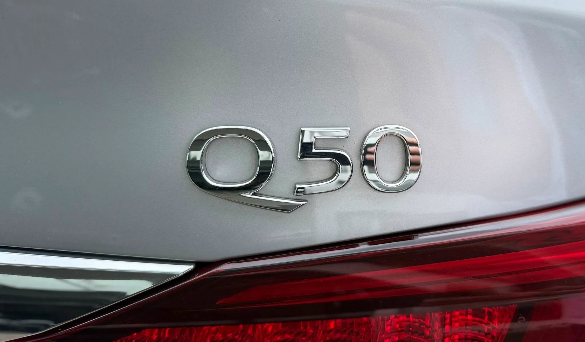 Used 2019 INFINITI Q50 Luxe w/ Essential Package (3.0T Luxe) AWD/4WD image 46