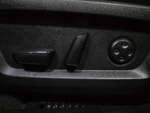 Used 2023 Mitsubishi Outlander SEL 40th Anniversary AWD/4WD image 36