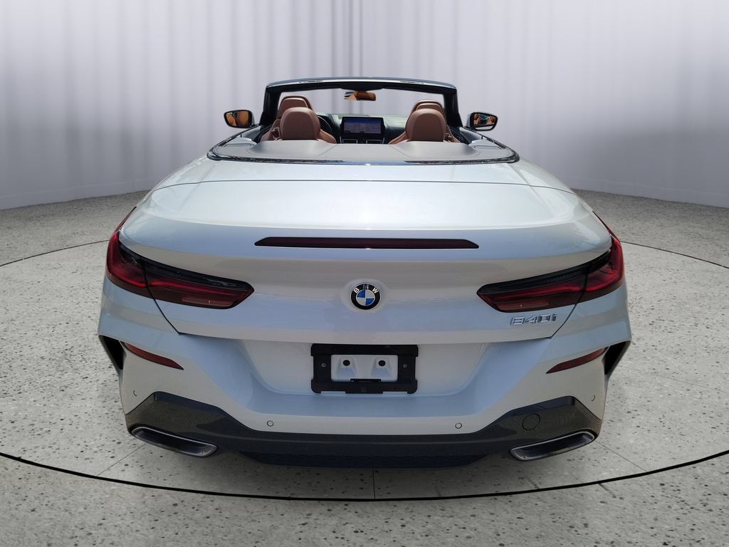 Used 2025 BMW 840i Convertible RWD image 3