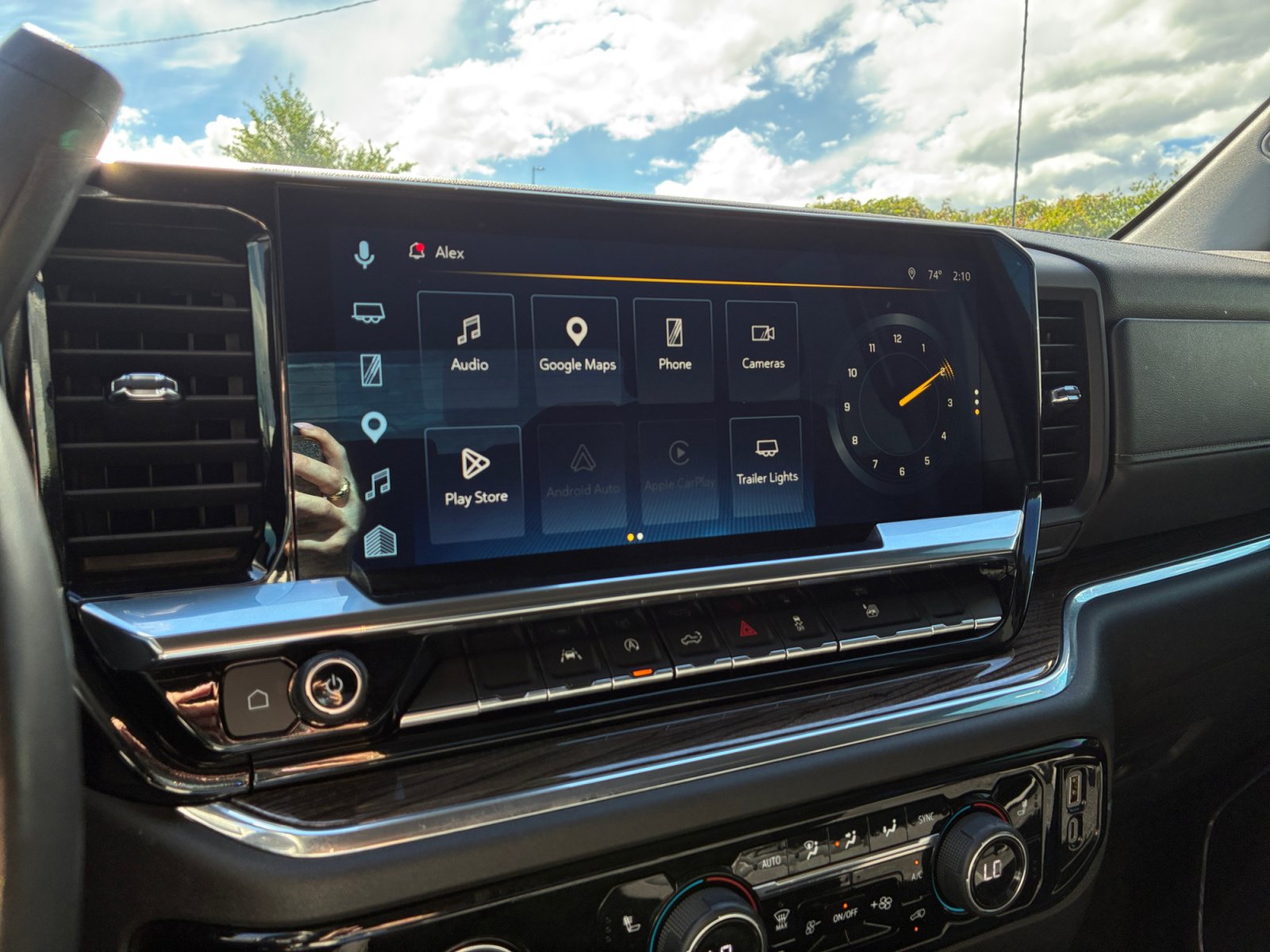 Used 2024 Chevrolet Silverado 1500 LT AWD/4WD image 12